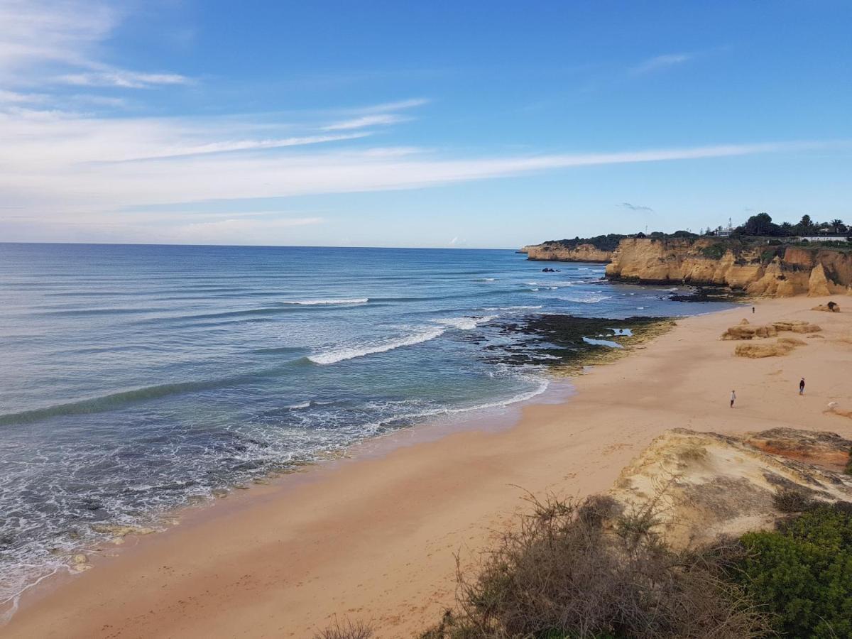Armacao De Pera Praia Mar Sol Exteriör bild